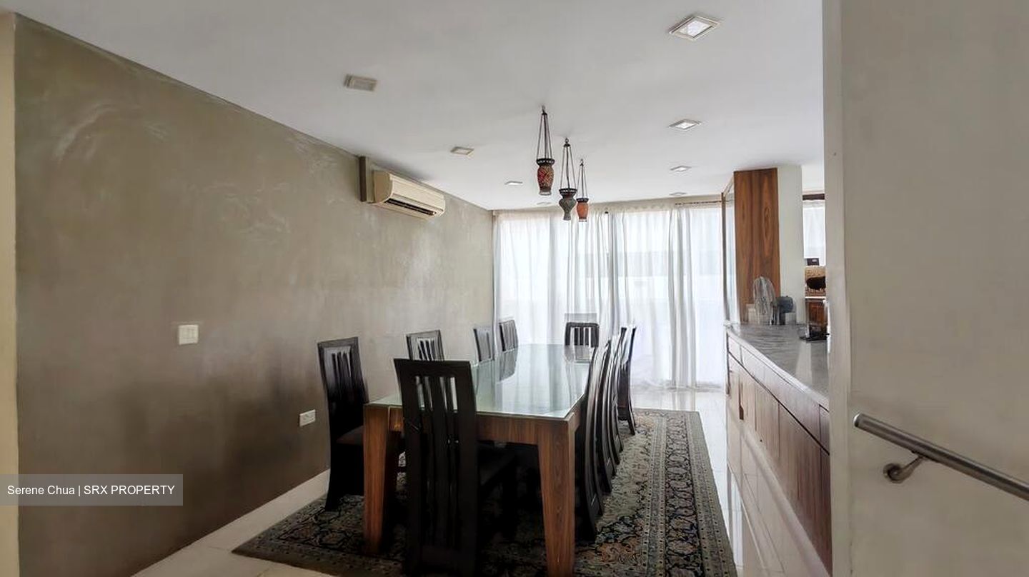 Sennett Avenue (D16), Semi-Detached #515443111